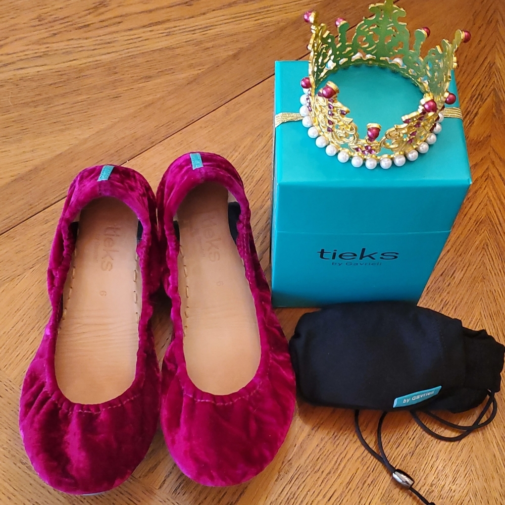 Tieks Tyrian velvet ballet flats